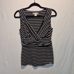 White House Black Market Stretch Top Sm Business Casual Timeless Chic Effortless